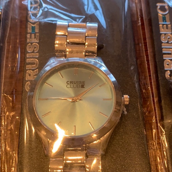 Watch bundle - Picture 3 of 4